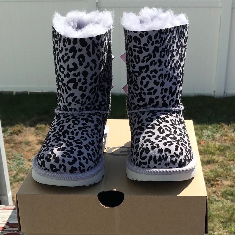 UGG T EXOTIC BAILEY BOW II - Picture 4 of 8